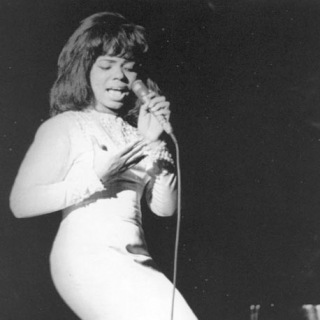Mary Wells