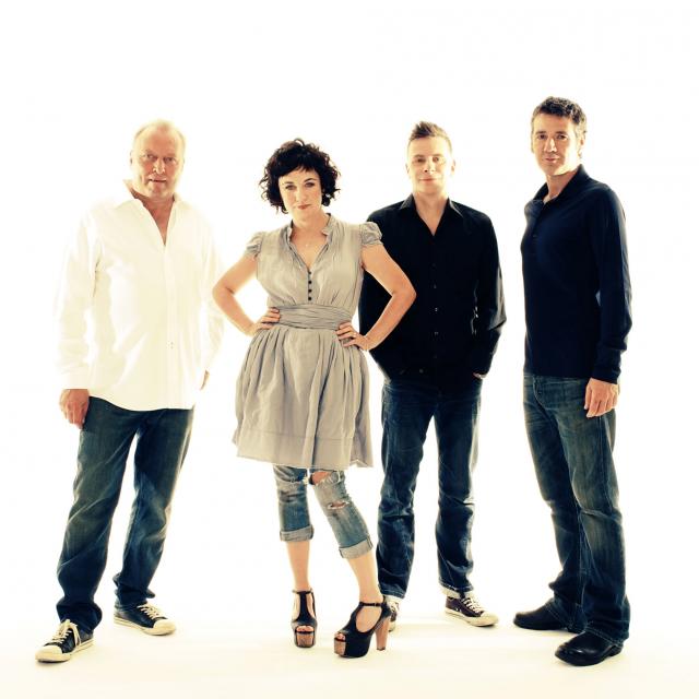 Deacon Blue - 30 Years of Raintown